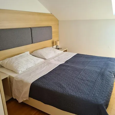 Lana Apartamento Sutivan
